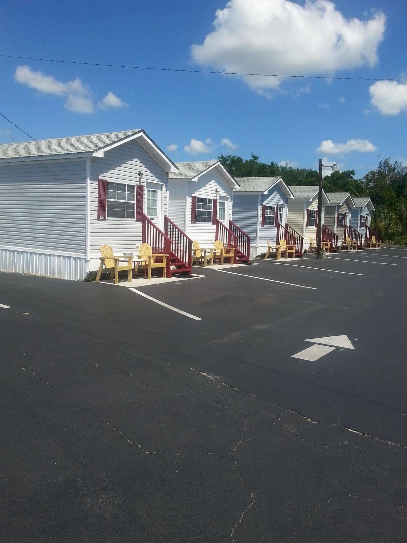 Carters Motel And Mobile Home Village Еджуотър Екстериор снимка